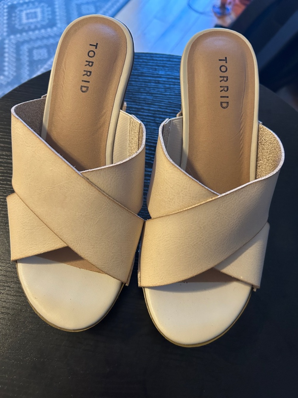 torrid Size 9 WW Neutral Crisscross Wedges